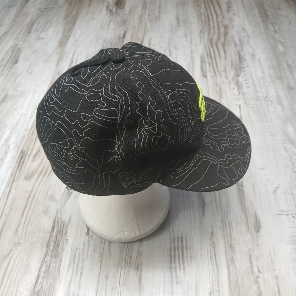 Fox Black Hat with Neon Yellow Logo - Picture 4 of 6